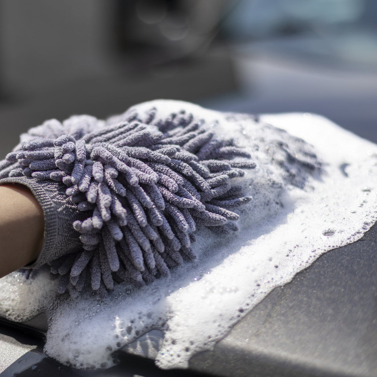 MOTIVITY Essential Foam Wash and Detail Kit – Includes Car Wash Soap, Spray Nozzle, and 21-Piece Brush Set