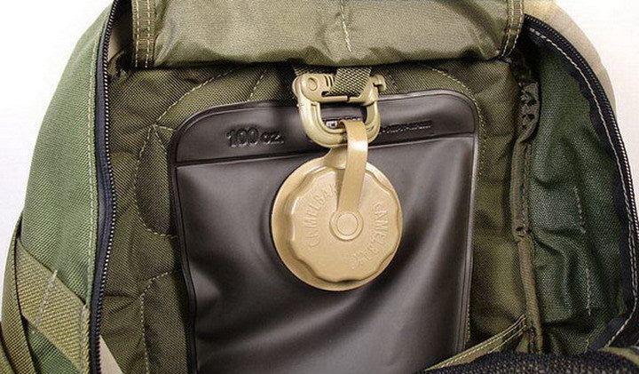 5PCS Wholesale D Ring Buckle Carabiner Keychain Equipment With Locking Buckle High-strength lightweight