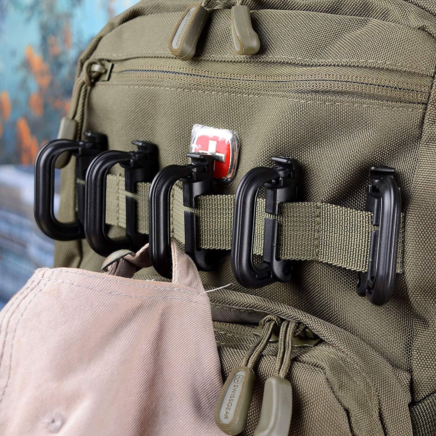 5PCS Wholesale D Ring Buckle Carabiner Keychain Equipment With Locking Buckle High-strength lightweight