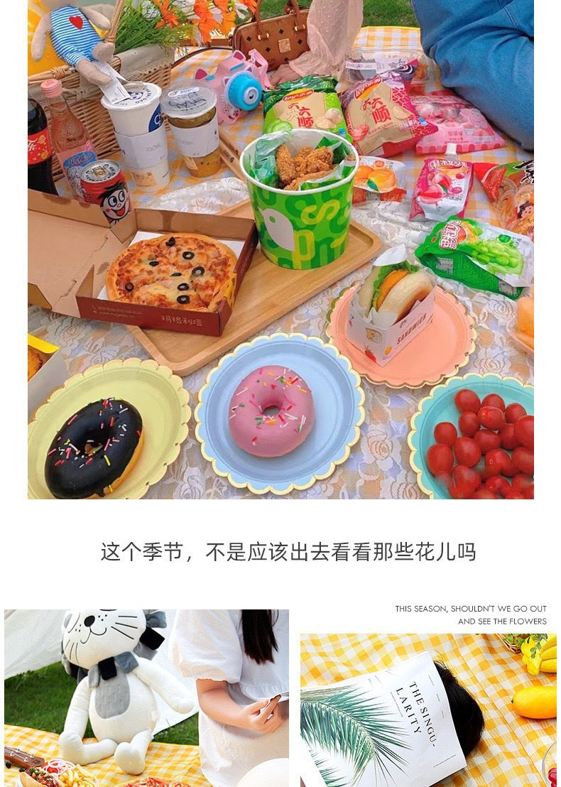 Picnic Mat Outdoor Moisture-Proof Portable Spring Outing Mat Thickened Camping Mat Beach Essential Supplies Picnic Cloth